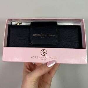 NWT Adrienne Vittadini Studio Black Rectangle Fold Wallet